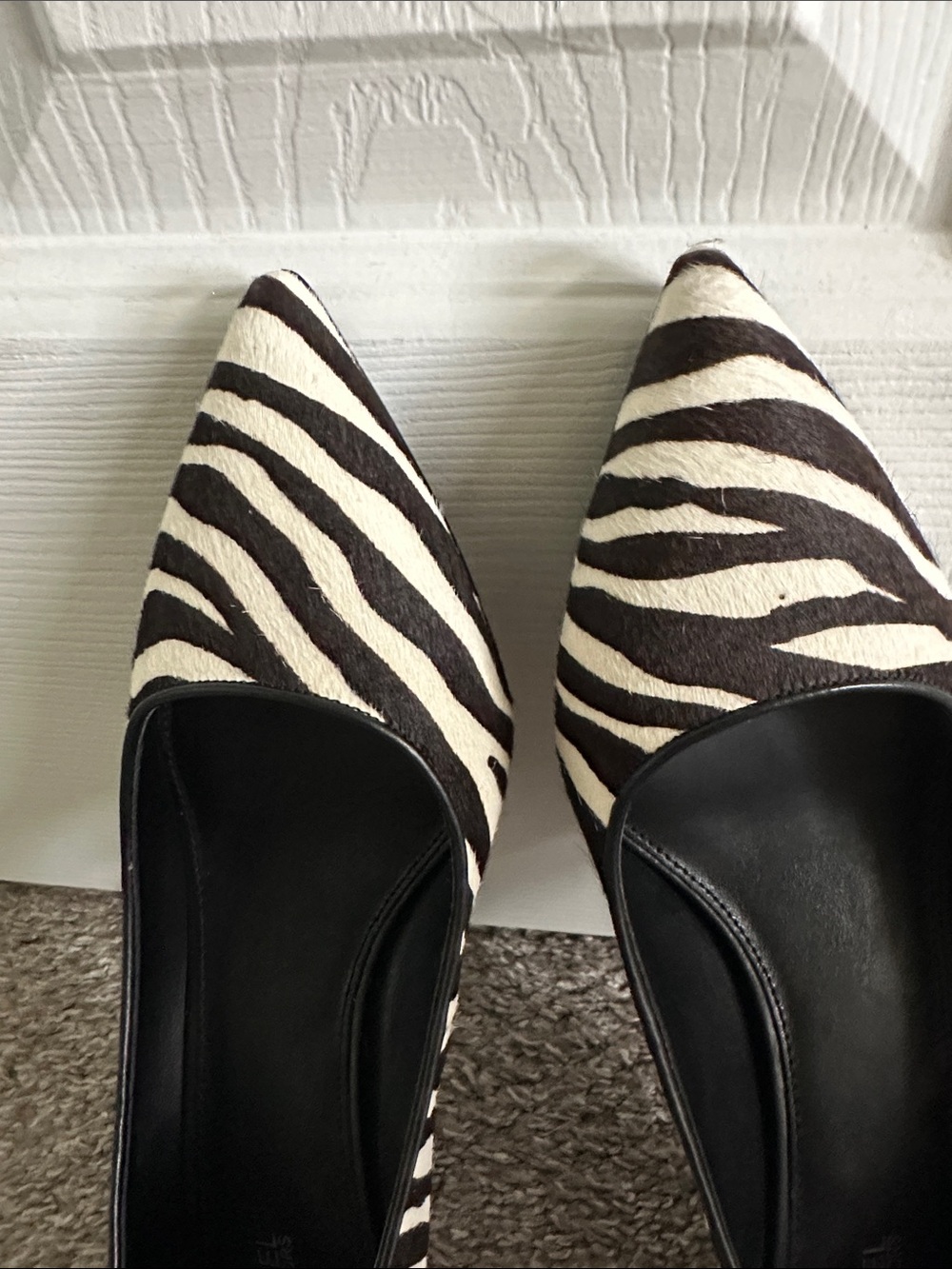 Michael Kors Zebra-Print Pointed Flats - Black & White Flex calf hair shoes - Picture 2 of 13